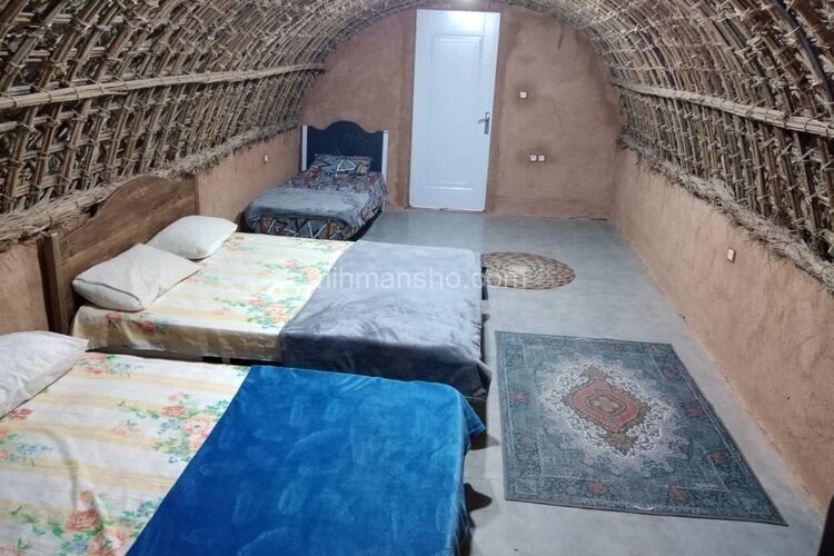 واحد مداد رنگی در اقامتگاه بومگردی هرمز