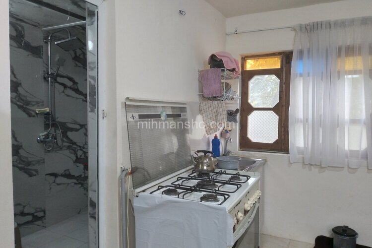 واحد مبله تکخواب در طبقه همکف ویلا  مارکا 1 در آمل