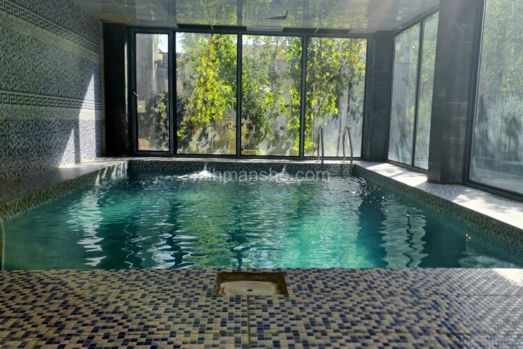 ویلا دوبلکس استخردار سه خواب در چهارباغ