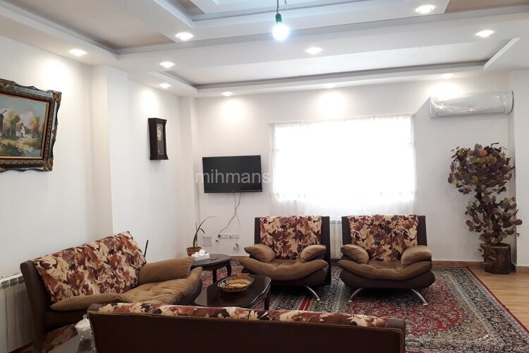 واحد در طبقه اول ویلا گلشن 2 رشت