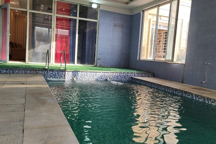 ویلا استخر آبگرم دوخواب در کردان