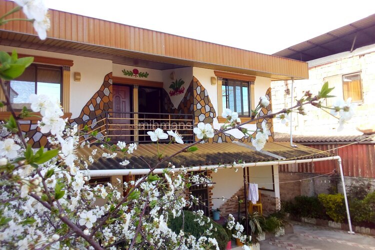 واحد تک خواب شقایق 1 در طبقه اول ویلا چالوس