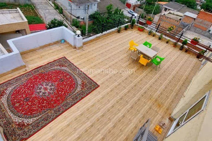 واحد تکخواب تراس دار در طبقه سوم ویلا گرگان