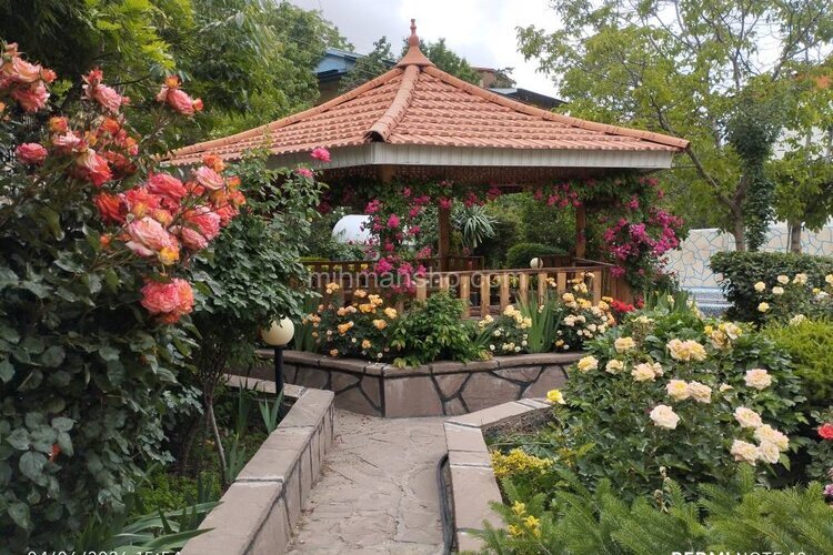 واحد استخردار مبله دوخواب در طبقه دوم ویلا در لاریجان