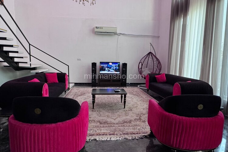 ویلا مبله دوبلکس استخردار سه خواب در چهارباغ