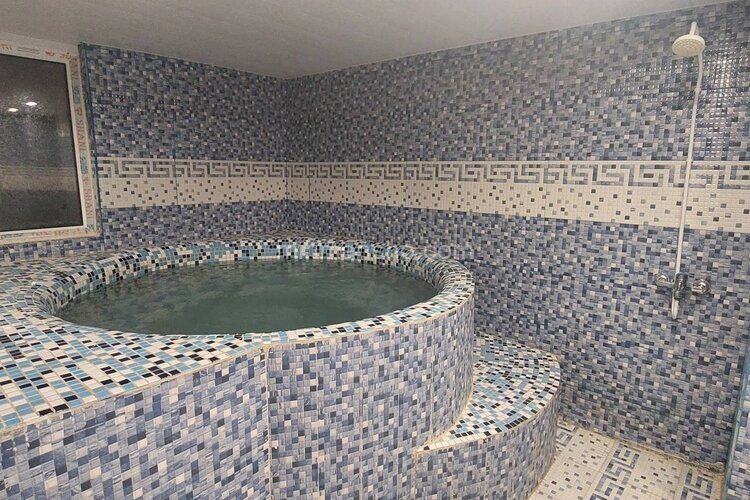 واحد تکخواب مبله جکوزی دار زمرد 14 در هتل آپارتمان بابلسر