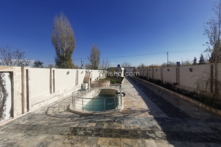 ویلای استخردار دو خواب شیک نوساز در مشهد