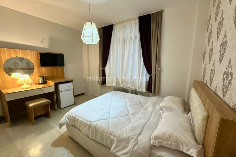 اتاق مبله دبل  203 در  فردوسی