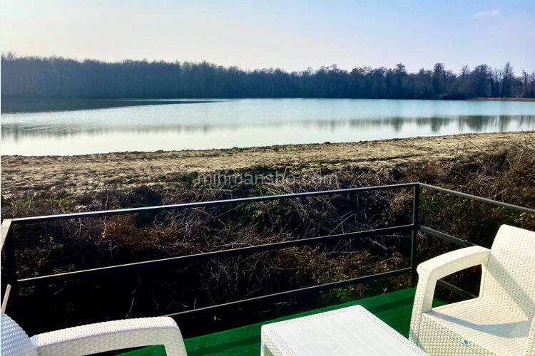 کلبه سوئیسی تکخواب میراث 1 در نور