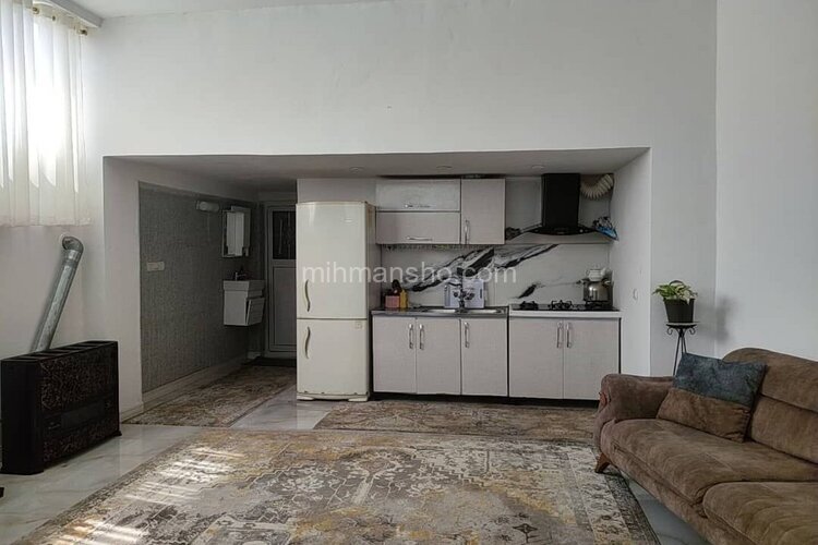 واحد مبله درطبقه همکف ویلا در  چالوس