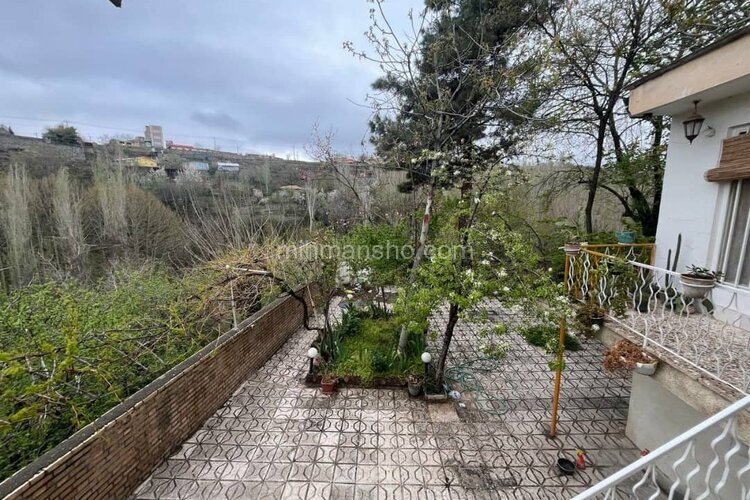 آپارتمان مبله تکخواب در طرقبه | منظره رو به جنگل و کوهستان.ویو از تراس