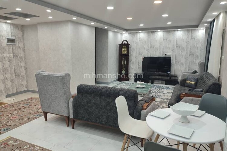 آپارتمان مبله تکخوابه طبقه اول در قشم