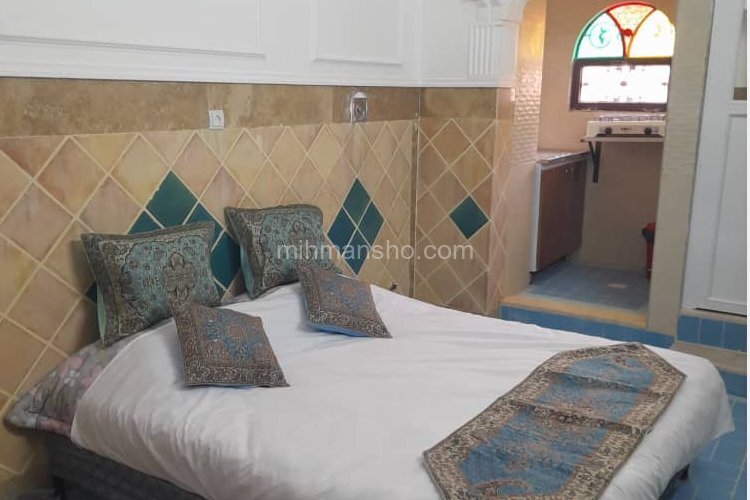 اتاق 2 نفره در اقامتگاه بومگردی شیراز