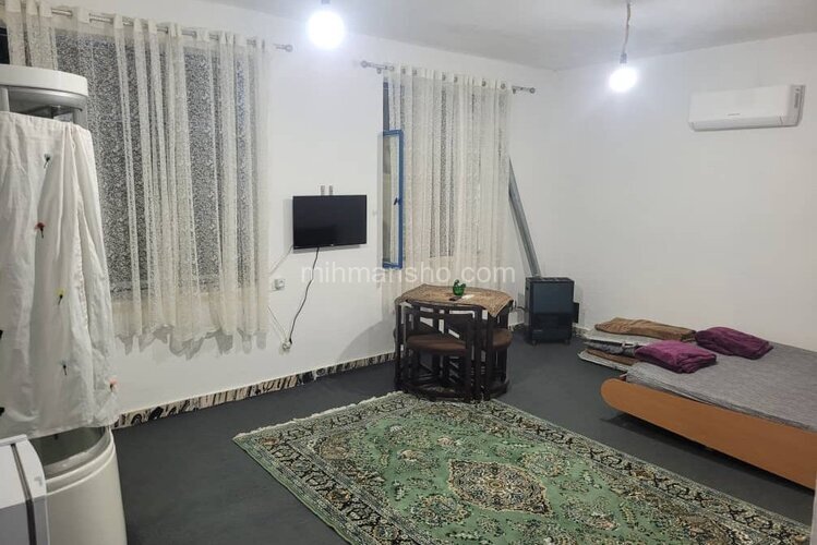 اتاق 1 در اقامتگاه بومگردی رودبار