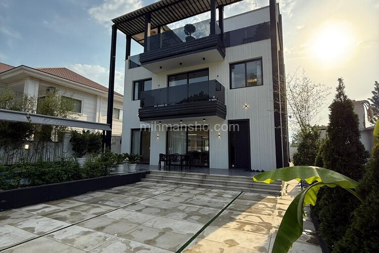 ویلا تریپلکس استخردار 4 خواب مدرن دژاوو در تنکابن