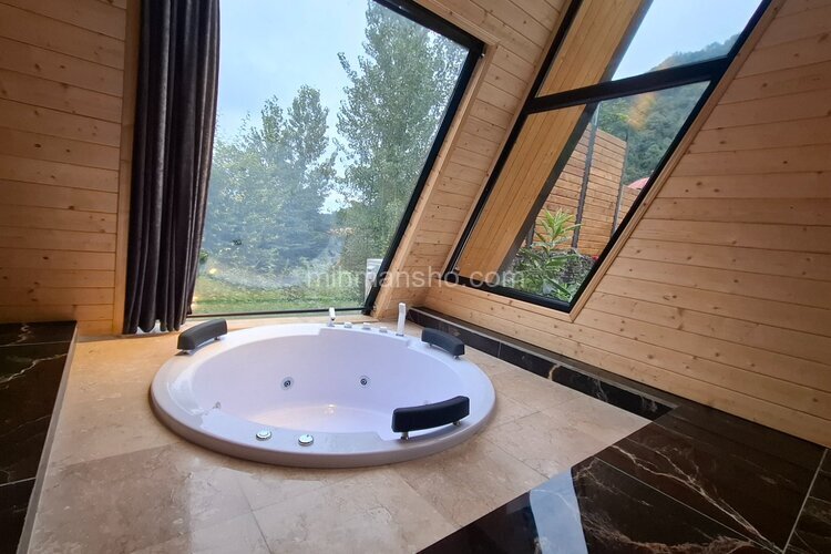 کلبه سوئیسی تکخواب ورس جکوزی دار در  شیرگاه