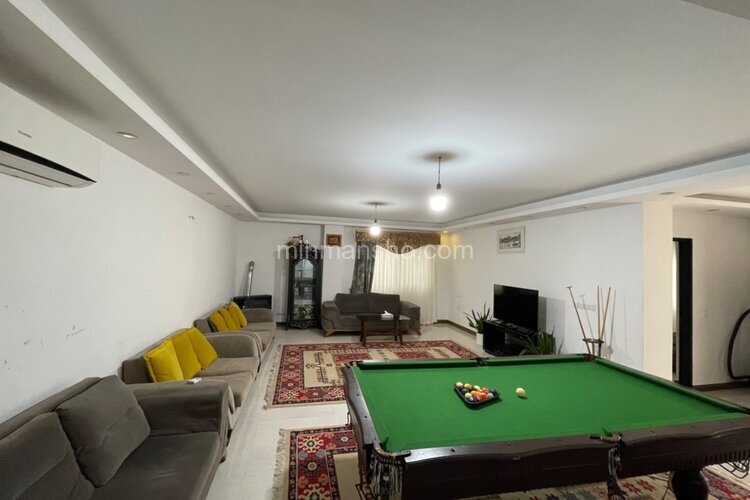 واحد دوخواب جانان در طبقه همکف ویلای چالوس