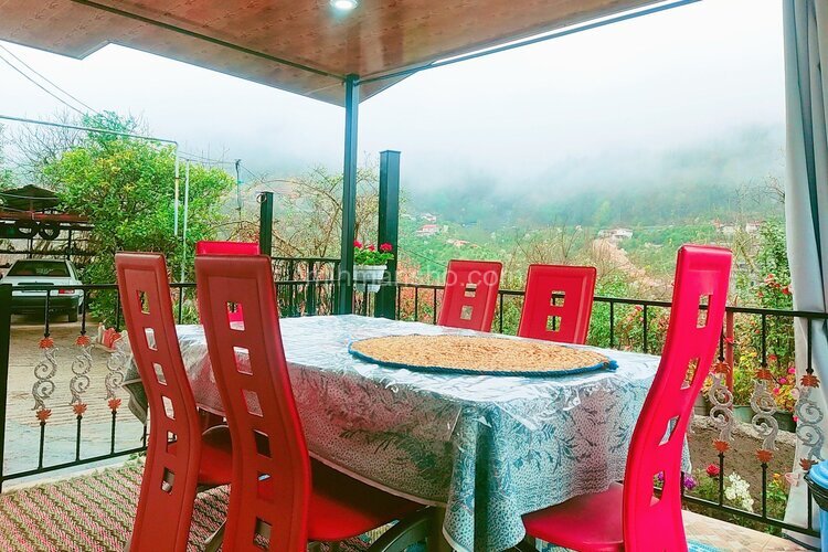 واحد دوخواب در طبقه همکف ویلا در رامسر