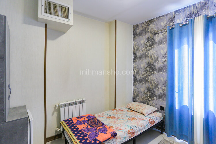 اتاق 110 یاران در مهمانپذیر میدان خراسان