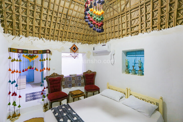 اتاق دریا 1در اقامتگاه بومگردی قشم