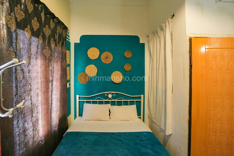 اتاق سه نفره درهاستل در تهران