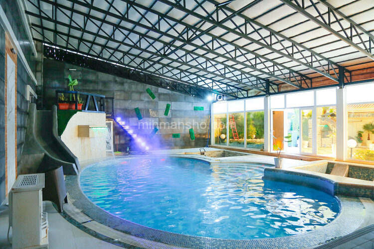 ویلا چهارخواب استخردار در بندرانزلی