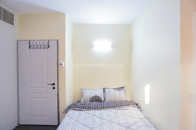 سوئیت 5 در خیابان انقلاب