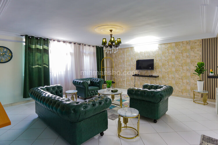 آپارتمان جکوزی دار دوخواب پریمیوم پلازا 1 در سعادت آباد