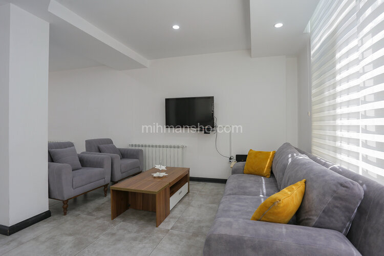 سوئیت مبله همکف در شریعتی