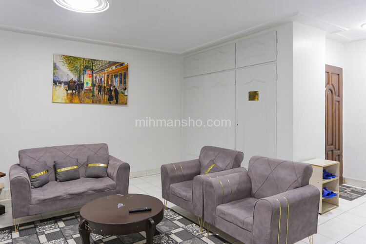 آپارتمان مبله در میدان انقلاب تهران (3)