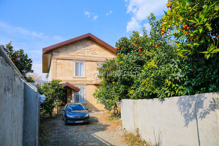 ویلا سه خواب استخرآبگرم در رامسر | محوطه بیرونی ویلا