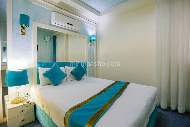 واحد تکخواب(4نفره) درهتل درمشهد