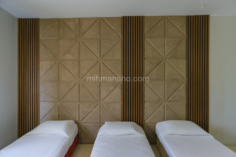 اتاق مبله سه تخت آوین 3 در هاستل انقلاب