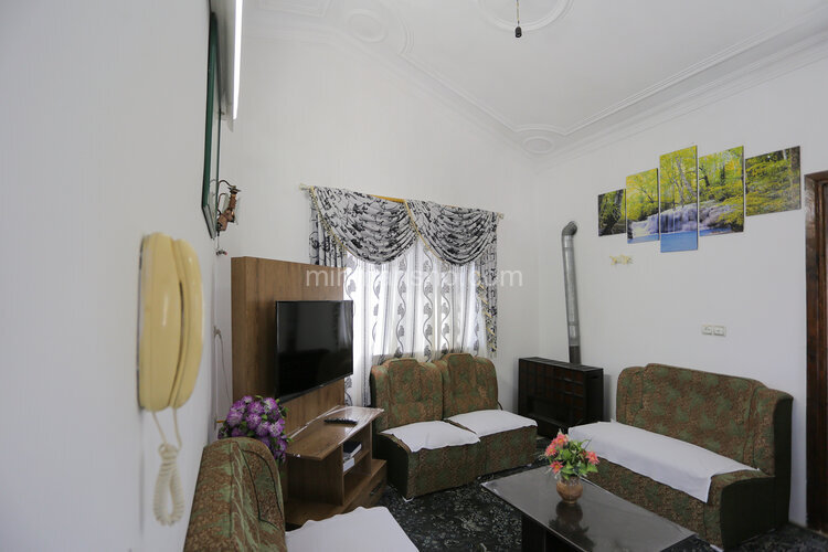 یکخوابه سیاری نزدیک نمک ابرود و ودریا