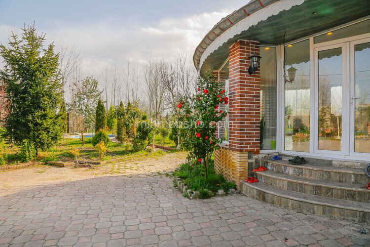 ویلا دوبلکس چهار خواب استخردار در روستا اسلام آباد