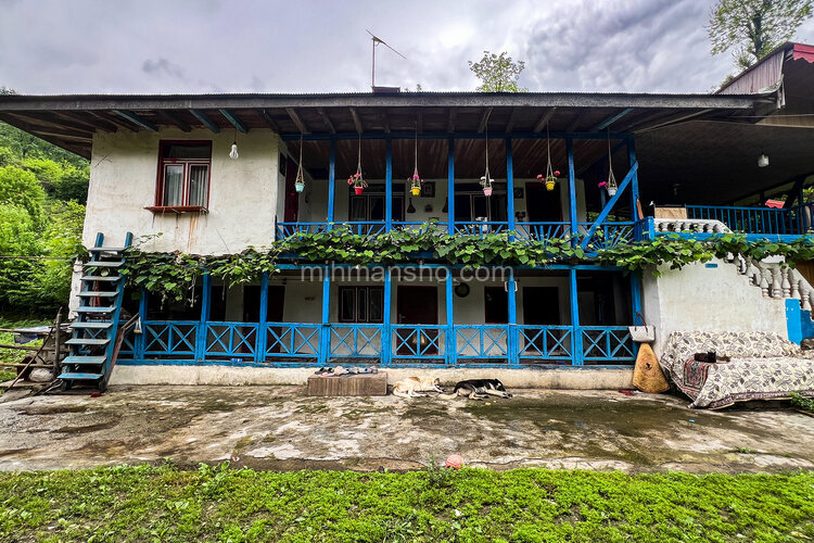 واحد دو خواب در طبقه اول باغ ویلا فومن