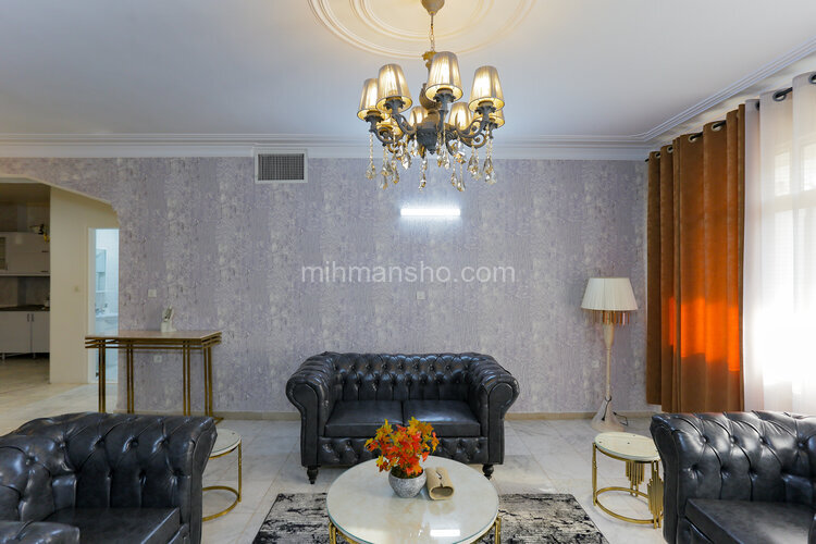 آپارتمان جکوزی دار دوخواب پریمیوم پلازا 4 در سعادت آباد