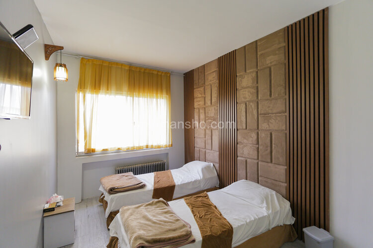 اتاق مبله دو تخت آوین 3 در هاستل انقلاب