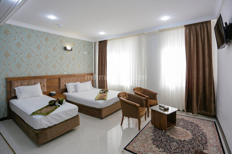 اتاق(3نفره)هتل آپارتمان در مشهد