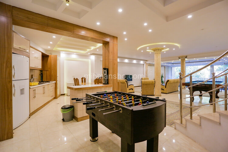 ویلا استخردار تریپلکس سه خواب درمشهد