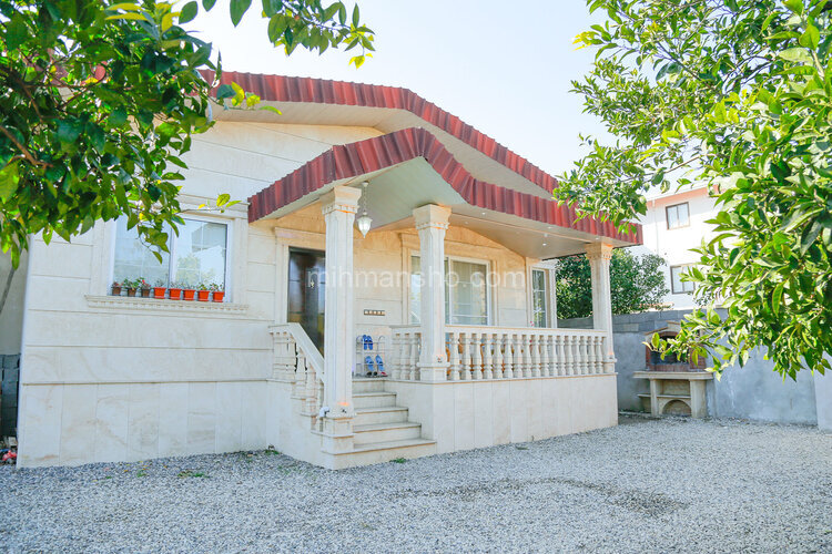 ویلا باغ استخردار دوخوابه در رامسر