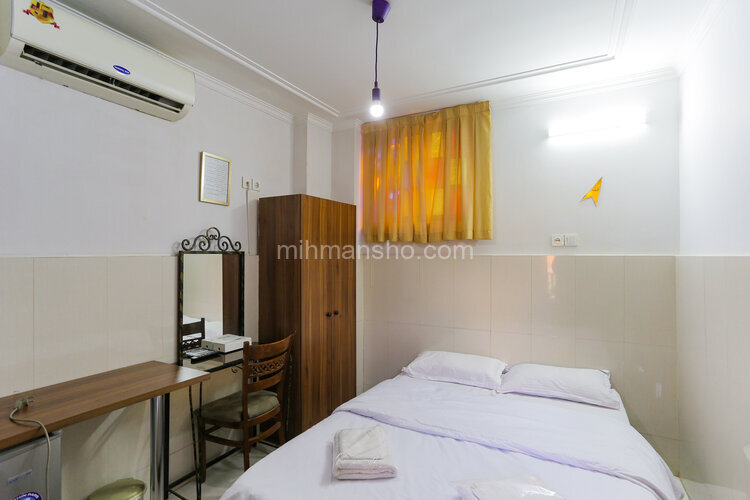 اتاق دو نفره دبل با سرویس فرنگی در هتل تهران