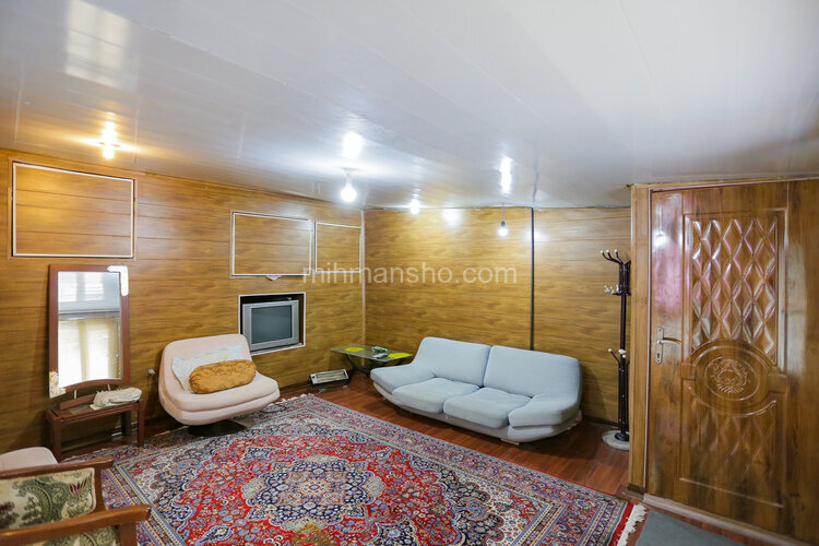 سوئیت کوهستانی در درکه