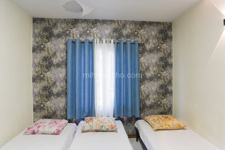 اتاق 104 یاران در مهمانپذیر میدان خراسان