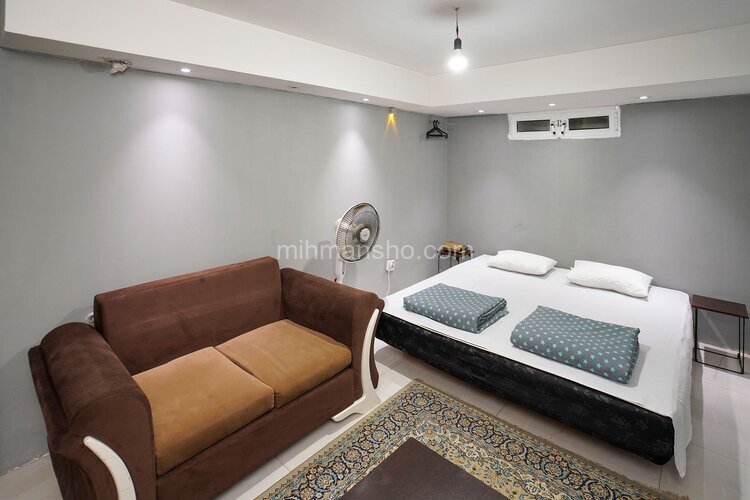 سوئیت(1) در خانه مسافر در اصفهان