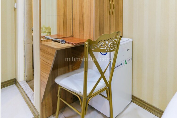 واحد دونفره با سرویس بهداشتی ایرانی در هتل در خیابان پانزده خرداد