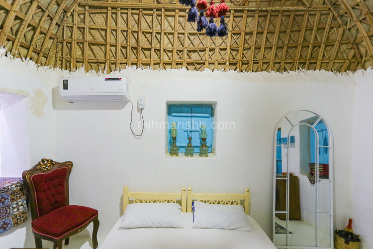 اتاق دریا 1در اقامتگاه بومگردی قشم