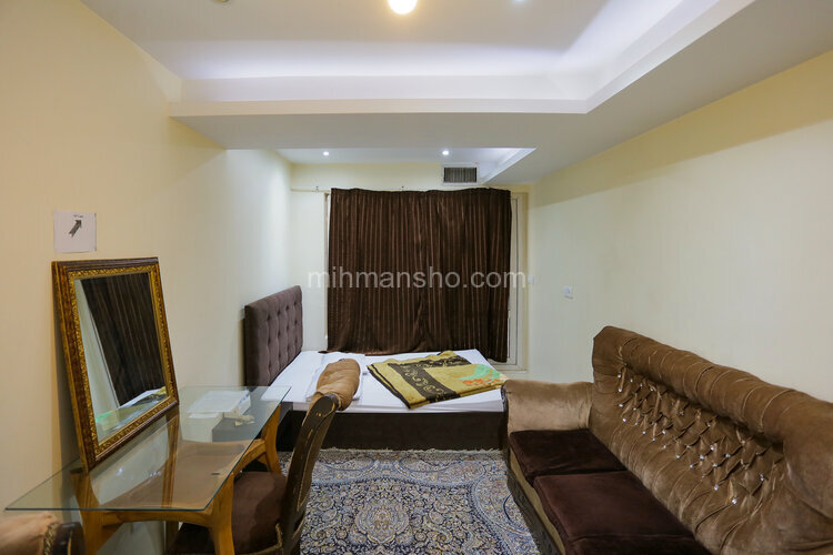 سوئیت 11 در میدان حر