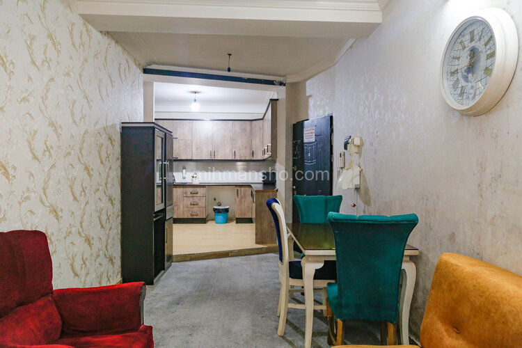 آپارتمان مبله تکخواب 12  امید یک در قشم