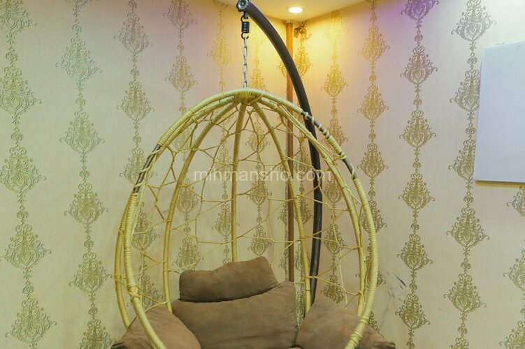 آپارتمان مبله تکخواب طبقه همکف در خیابان جی
